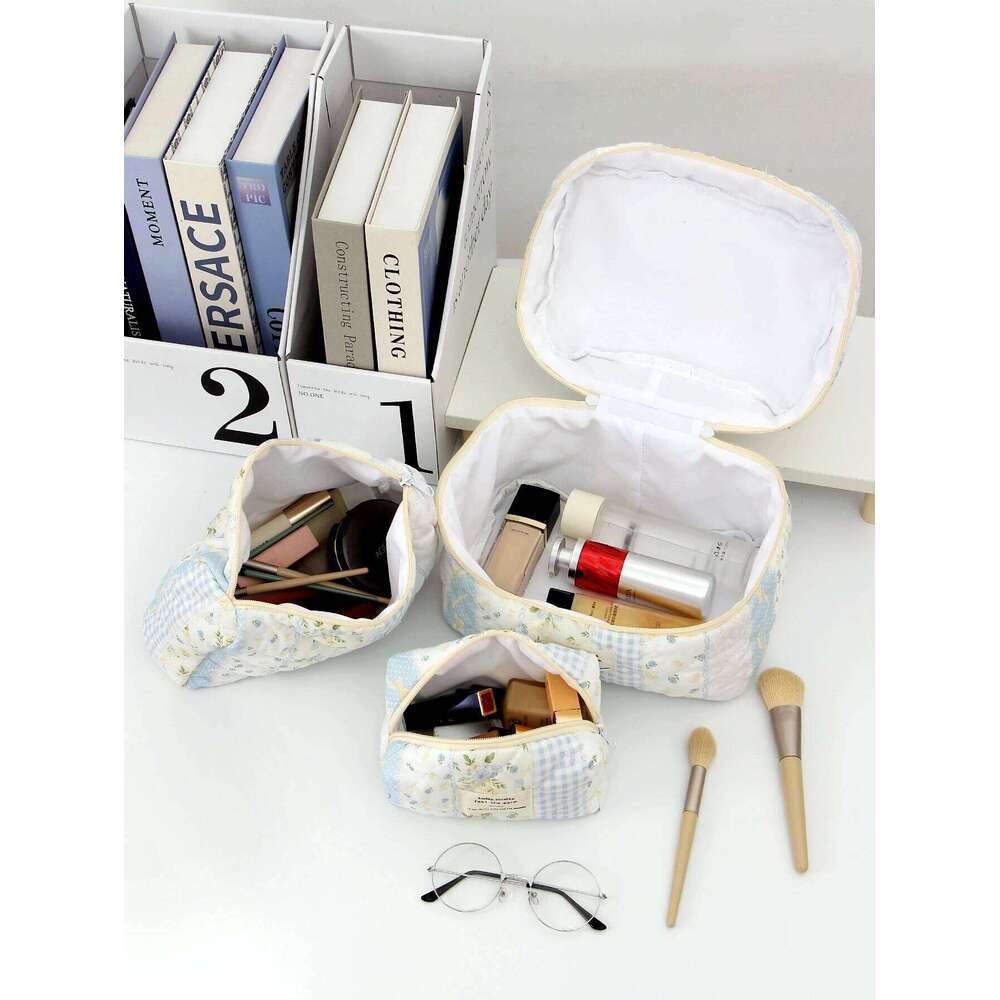 1pc/set blue patchwork quilted floral portable bag, multifunctional large capacity makeup bag Y260206