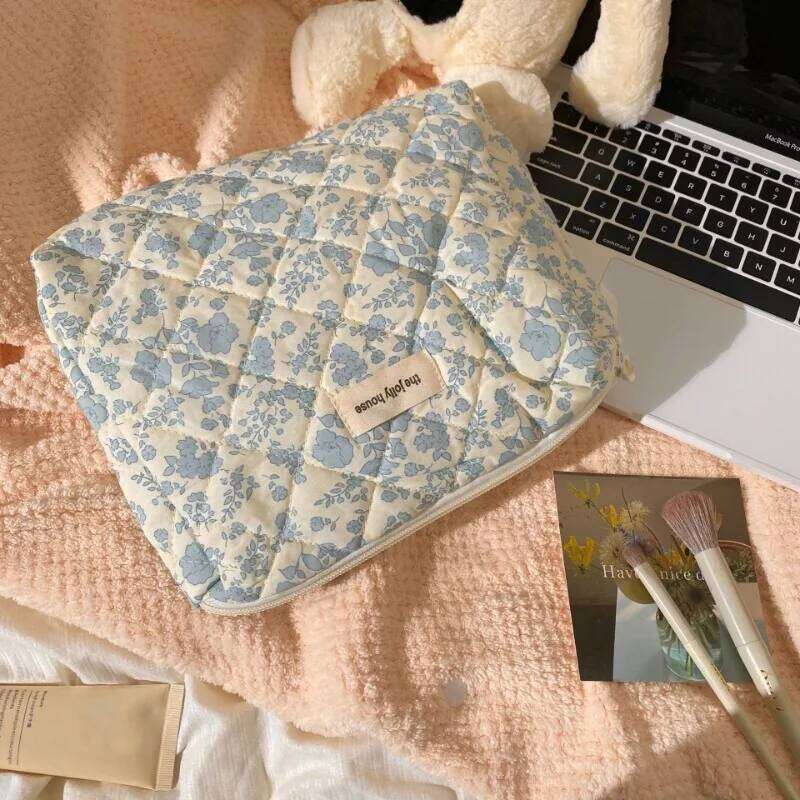 New Bow Cosmetic Flower Makeup Organizer Skincare Perfect Gift Washing Bag For Travel Cosmetics Storage Bags Y260206