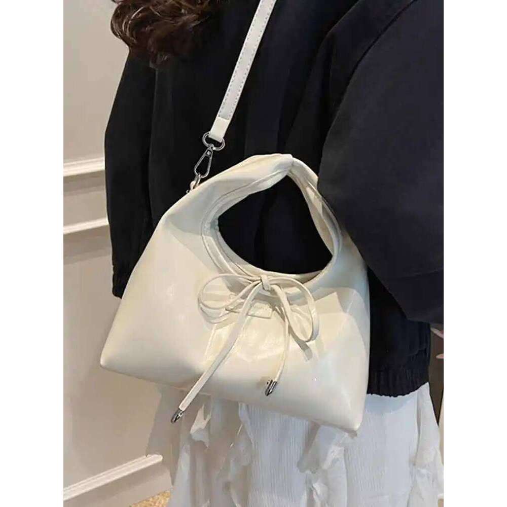 Light Yellow Ins Handbag Women's Trendy Bow Decoration One Shoulder Bag Spring Summer New Versatile PU Leather Crossbody Pack Y260205
