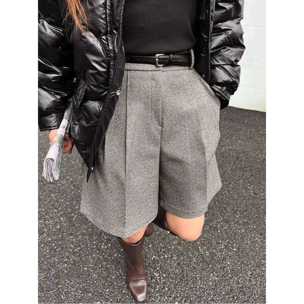 Chic Women Thicken Warm Loose Pockets Faux Woolen Straight 2024 Autumn Winter High Waist Ladies Wide Leg Shorts WH2 XJ260206