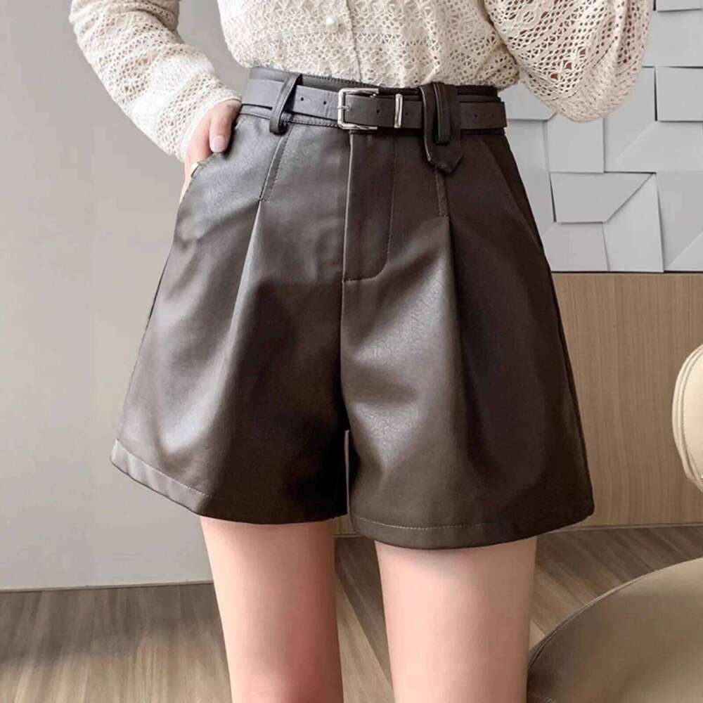 High Waist PU Leather Shorts Women's Autumn Winter New Style A- Line Straight Leg Casual Korean Version Boot Pants XJ260206
