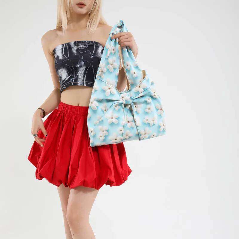 Sweet Bow Flowers Women's Shoulder Bag Casual Large Capacity Girls Underarm Bags Pleated Design Travel Ladies Tote Handbags Y260205