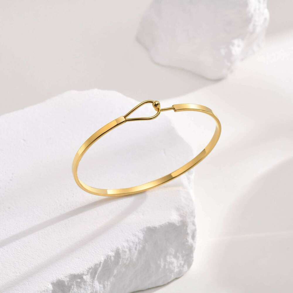 Vnox Chic Cuff Bangle Bracelets for Women,Gold Color Stainless Steel Thin Bands Wristband Valentine's Day Birthday Party Gifts 26H0206