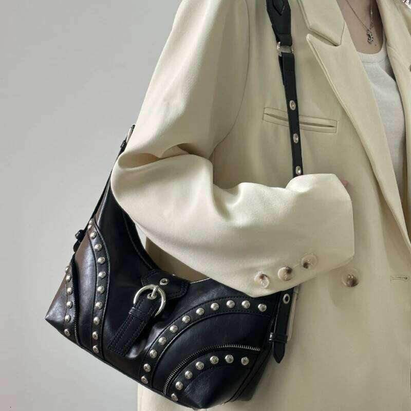 Y2k Rivet Design Shoulder Underarm Bags for Women Versatile Solid Color Ladies Crossbody Bag Portable Girls PU Leather Handbags Y260205