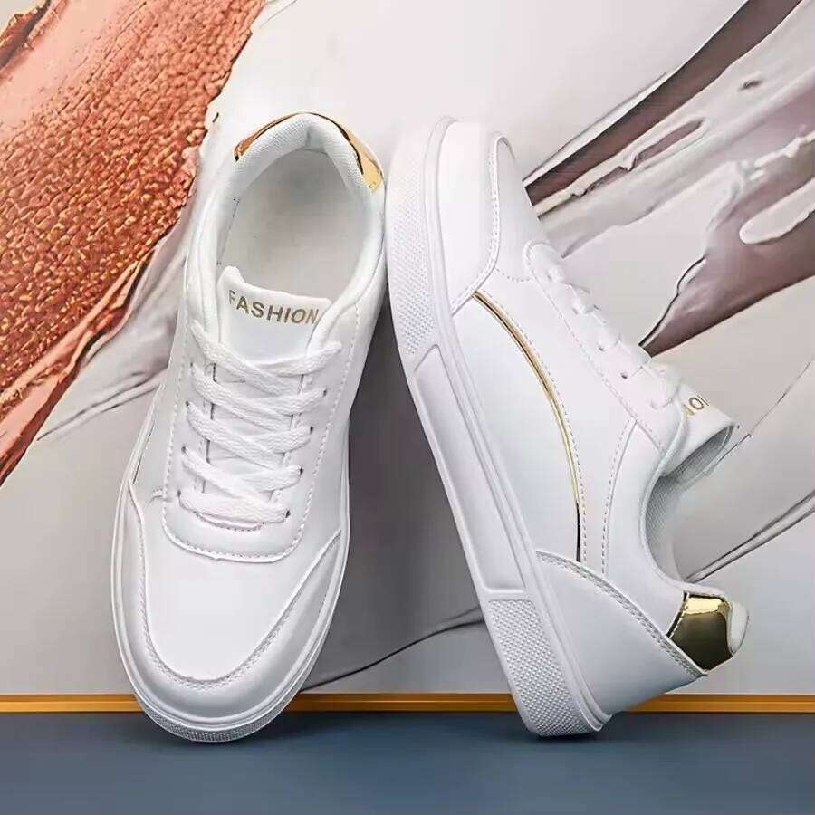 New Men White Skateboarding Comfortable Casual Sneakers Trend Anti Slip Walking Shoes Breathable Soft Soled Footwear Male