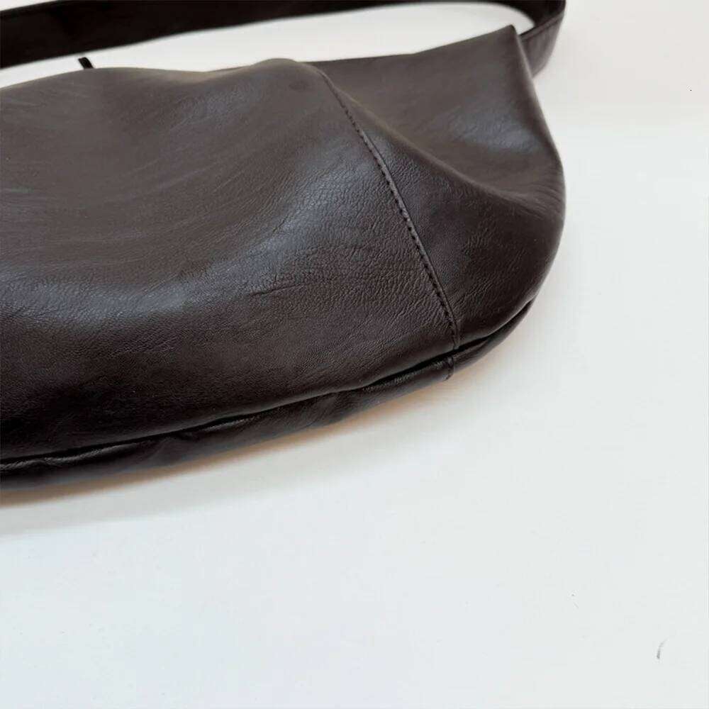 Small Niche Design Women's Large-Capacity Autumn and Winter Versatile Wide-Strap Single Shoulder Crossbody Dumpling Bag XJ260129