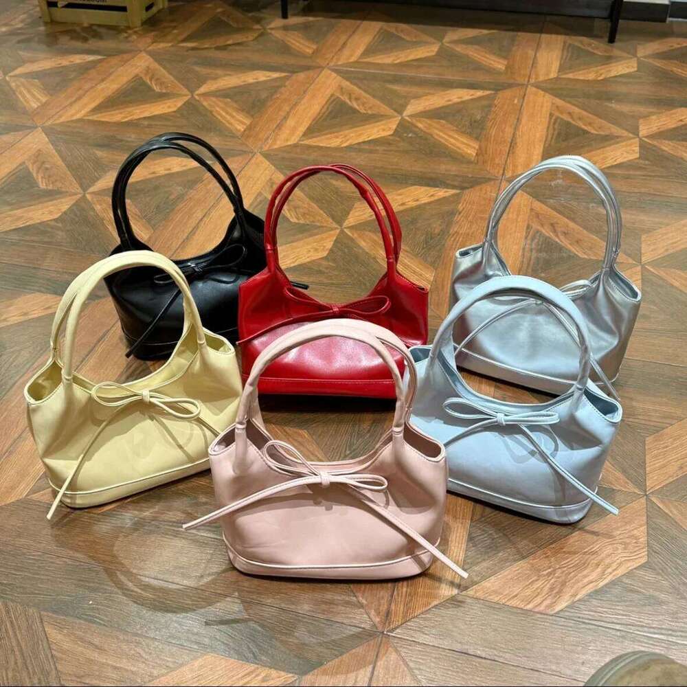 Niche Designer Brand New Large-capacity Single Shoulder for Women Bow Tote Bag Hot Sale Free Shipping Y260205
