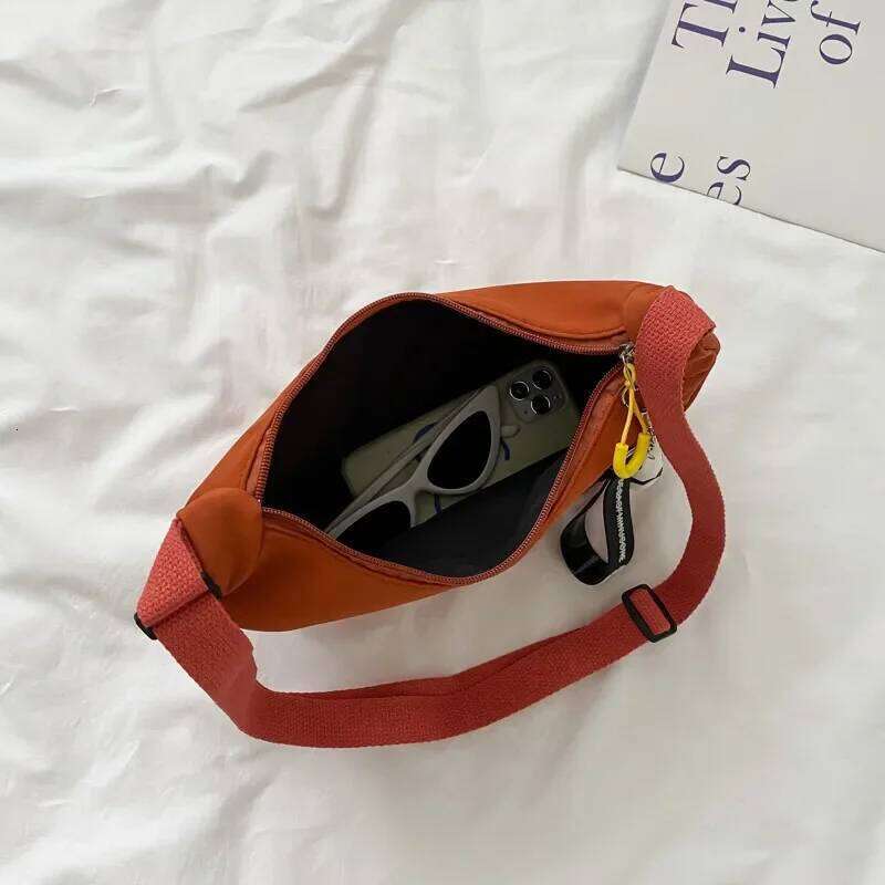 Crescent Shaped Crossbody Bags for Woman Dumpling Lightweight Small Ita Bag, Fashion Shoulder Underarm Women's Bag Purses XJ260129