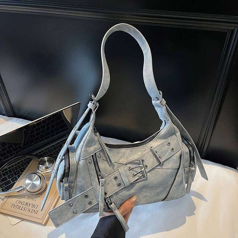 Rivet Design Half Moon Shoulder 2025 New Punk Style Motorcycle Bag Vintage Pu Leather Underarm Crossbody Handbag And Purse Y260205