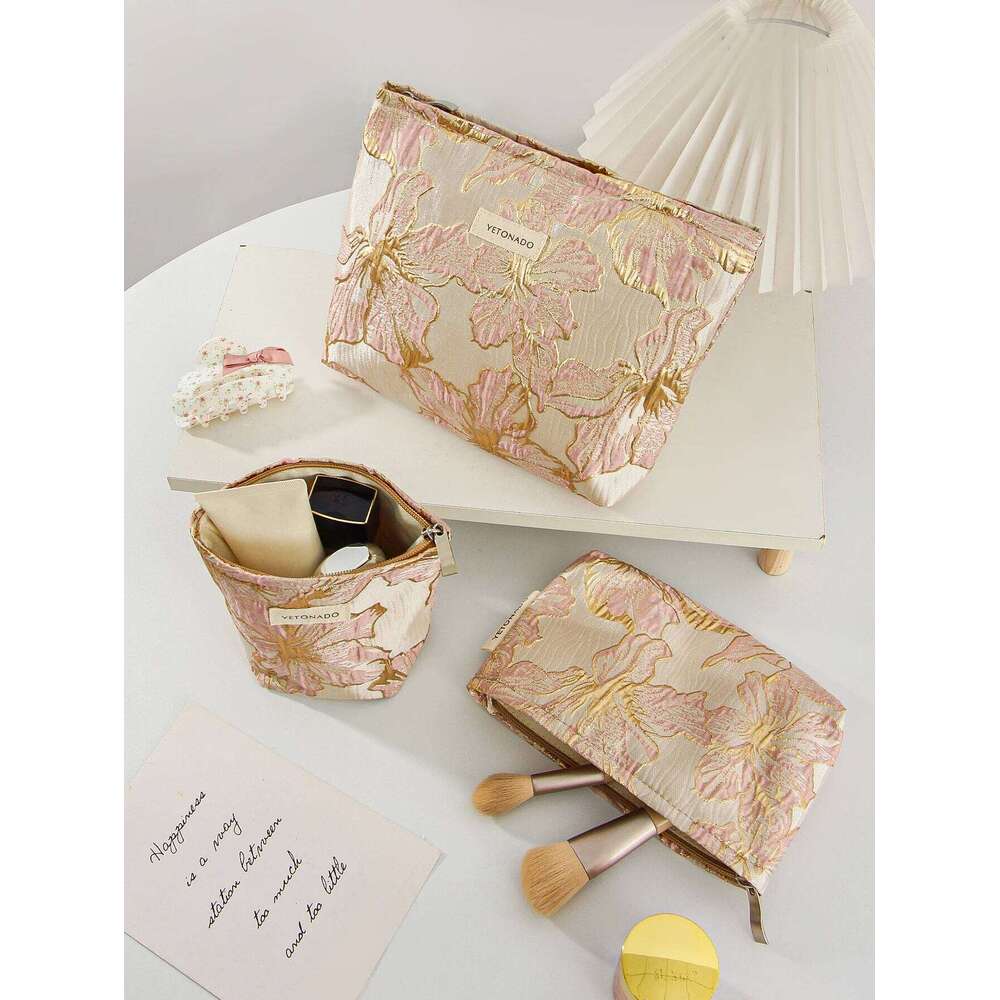 1pc/set Gold flower cute travel toiletries clutch bag, portable makeup bag Y260206