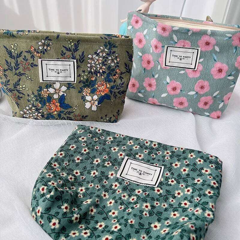 Women Floral Makeup Organizer Korean Embroidery Cosmetic Pouch Travel Toiletry Bag Corduroy Canvas Beauty Case Y260206