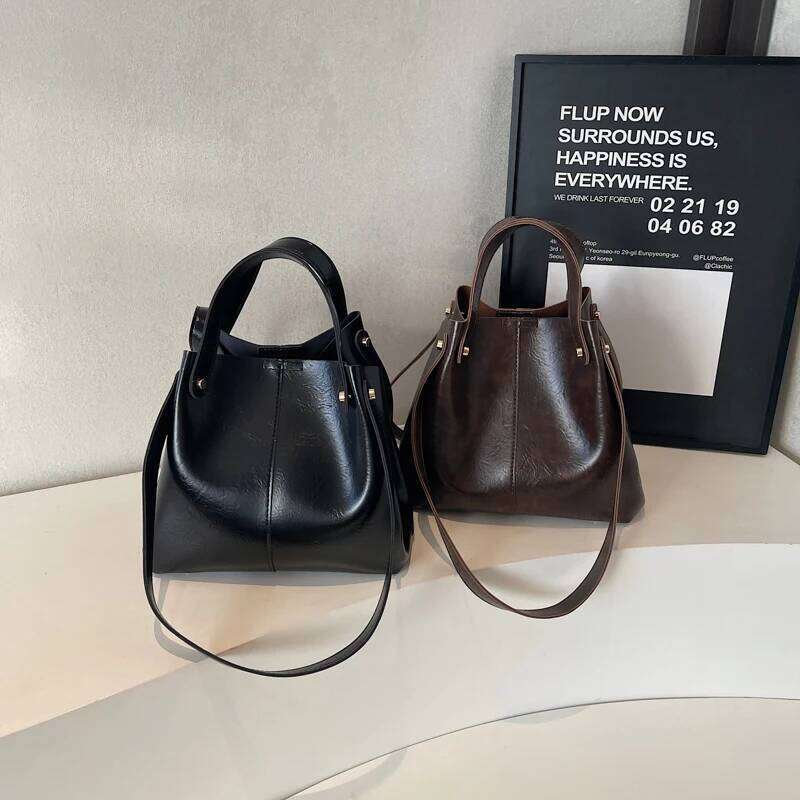 Women's Soft Leather Tote Large Capacity Single Shoulder Handbag for Daily Commute Work Casual 2025 Fashion Underarm Bag Y260205