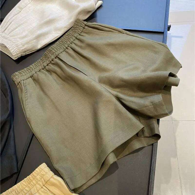 Cool and Soft Not Picky Versatile Elastic Waist A-line Casual Shorts XJ260206