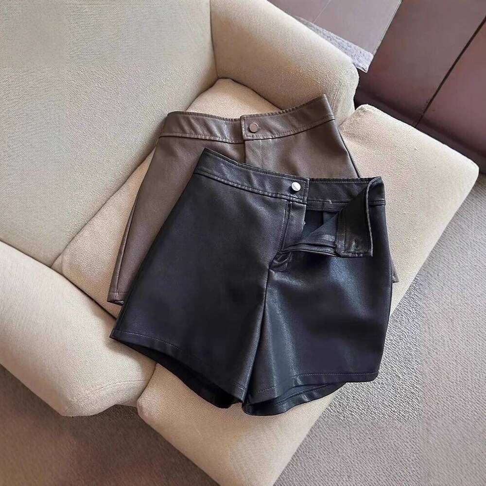 High Waist PU Leather Shorts Women's Slim Fit A- Line Casual Wide Leg Boot Pants Commute Style Fashionable Autumn Winter XJ260206