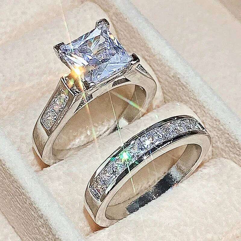 New Trendy Elegant Bride Wedding Ring Set Brilliant Square Zirconia Rings Luxury Lady Accessories Engagement Party Jewelry Gifts W260206