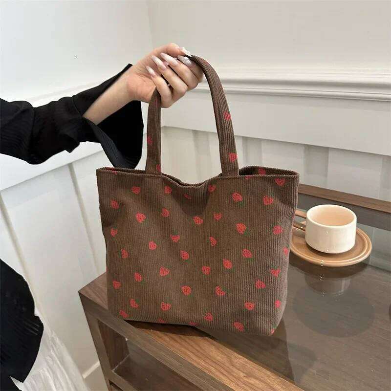 Artistic Cute Underarm Strawberry-print Shoulder Bag with Large Capacity Suitable Work School Commuting Various Occasions. Y260205