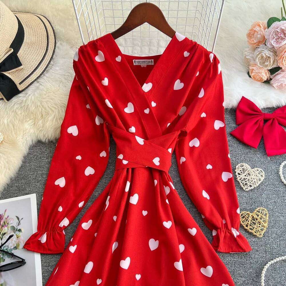 Yuoomuoo Romantic Heart Print Sleeve Women 2026 New French Fashion Slim Waist Bandage Long Dress Lady Party Vestidos