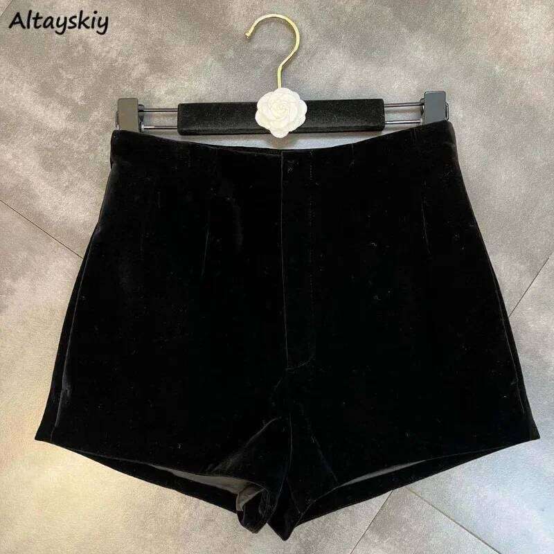 Black Skinny Shorts Women Zipper-Fly High Waist Trouser Hot Girls European Y2k Temper Fashion Autumn Ladies Sexy Vintage H260206