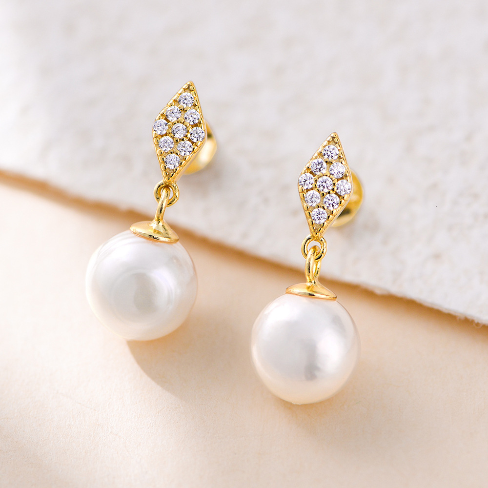 s925 sterling silver geometric diamond-shaped natural pearl for women, simple fashion light luxury style earrings