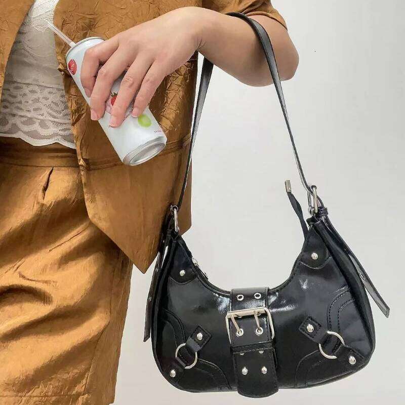 Fashion Rivet Design Saddle Shoulder Bags for Women Versatile Ladies Underarm Handbags Purse Casual Cool Hot Girls Crossbody Bag Y260205