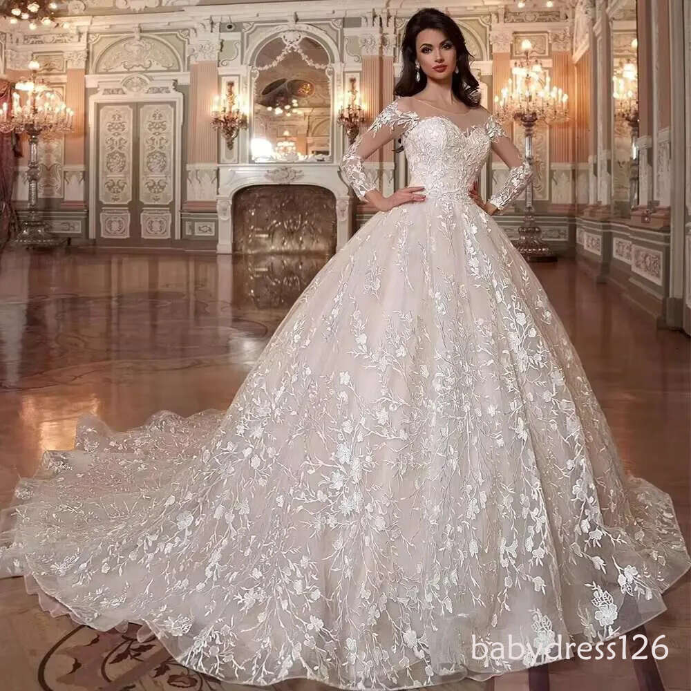 Exquisite lace applique res dear elegant fashion long sleeves train sweep wedding dresses