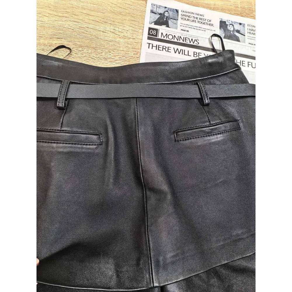 Top Quality Ladies Solid Color High Waist Genuine Leather Shorts Sweet Style Slim Sheepskin Sashes Buckle Short Trousers XJ260206