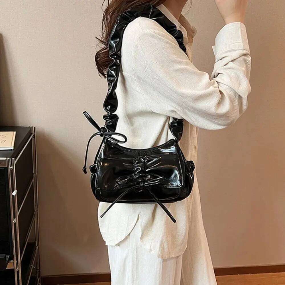 Elegant French Style Bowknot Shoulder Ruched Pu Leather Bow Underarm Solid Color Fold Strap Crossbody Bag Dairy Y260205
