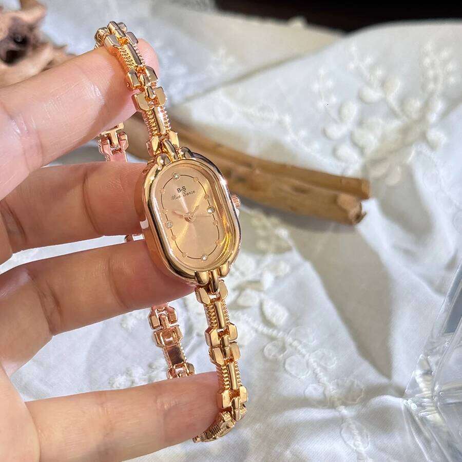 Ladies Vintage Luxury Quartz Elongated Alloy Thin Bracelet Track Shape Case Elegant Lady Commuter Versatile Ellipse Watch Z260206