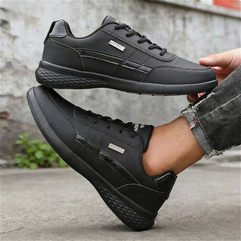 Shoes for Lace Up Footwear Vulcanized Men Casual Sneaker Fashionable Lightweight Anti Slip Comfortable Man Shoe Tennis Masculino