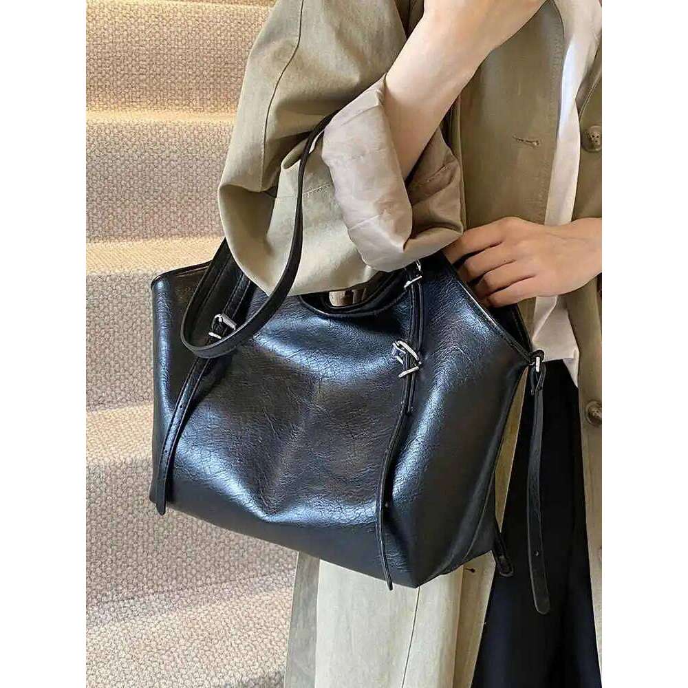 Textured PU Leather Casual Tote Bags Autumn Winter Vintage Large Capacity Commuter Shoulder Bag Lady Travel Handbags Y260205