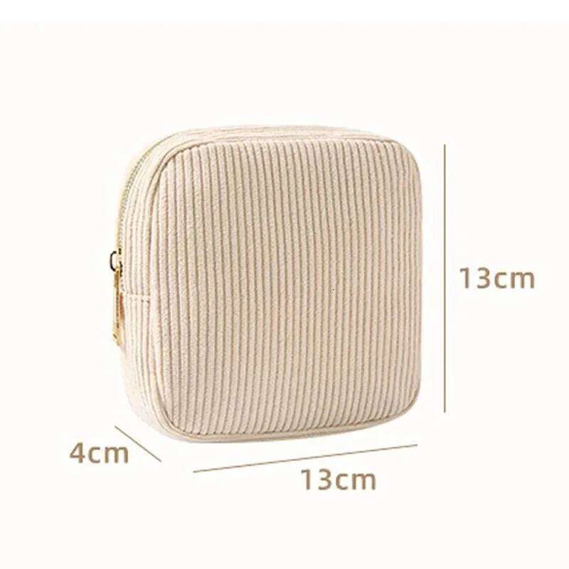 2025Fashion Makeup Lipstick Sanitary Napkins Case Mini Cosmetic Storage Women Ins Travel Organizer Bags Small Pouch Y260206
