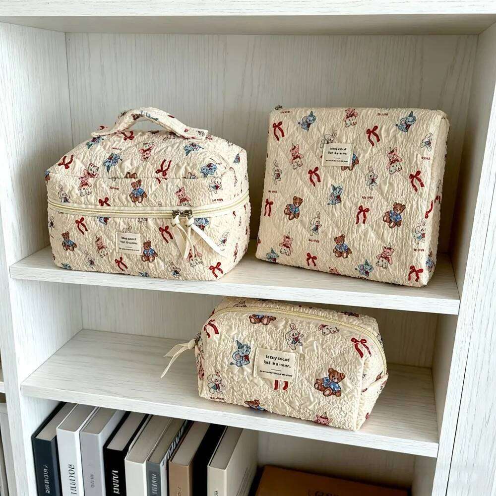 Organizers Toilet Ladies Cute Quilted Travel Cosmetic in Bag Makeup Pouch Large Capacity Y260206