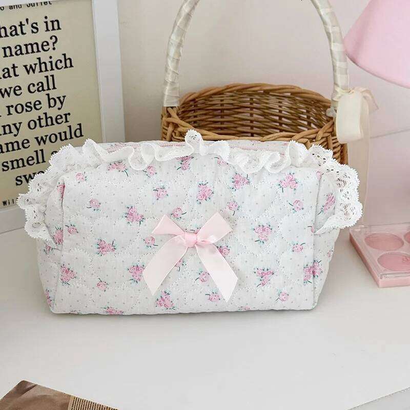 Pink Rose Sweetheart Storage Bag Aesthetic Cute Lace Trim Makeup Pouch Large Capacity Vintage Cosmetic Organizer Bags Y260206