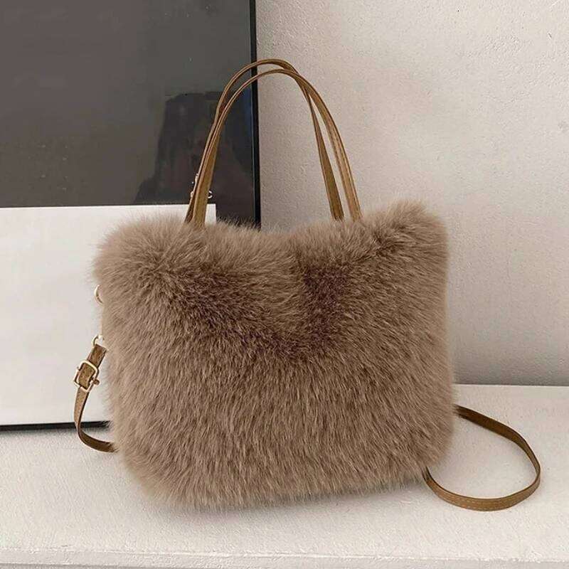 Faux Fur Tote Bag Women's Bucket Plush Luxury Design Ladies Handbags Soft Winter Crossbody Shoulder Bags Bolsa Feminina XJ260129