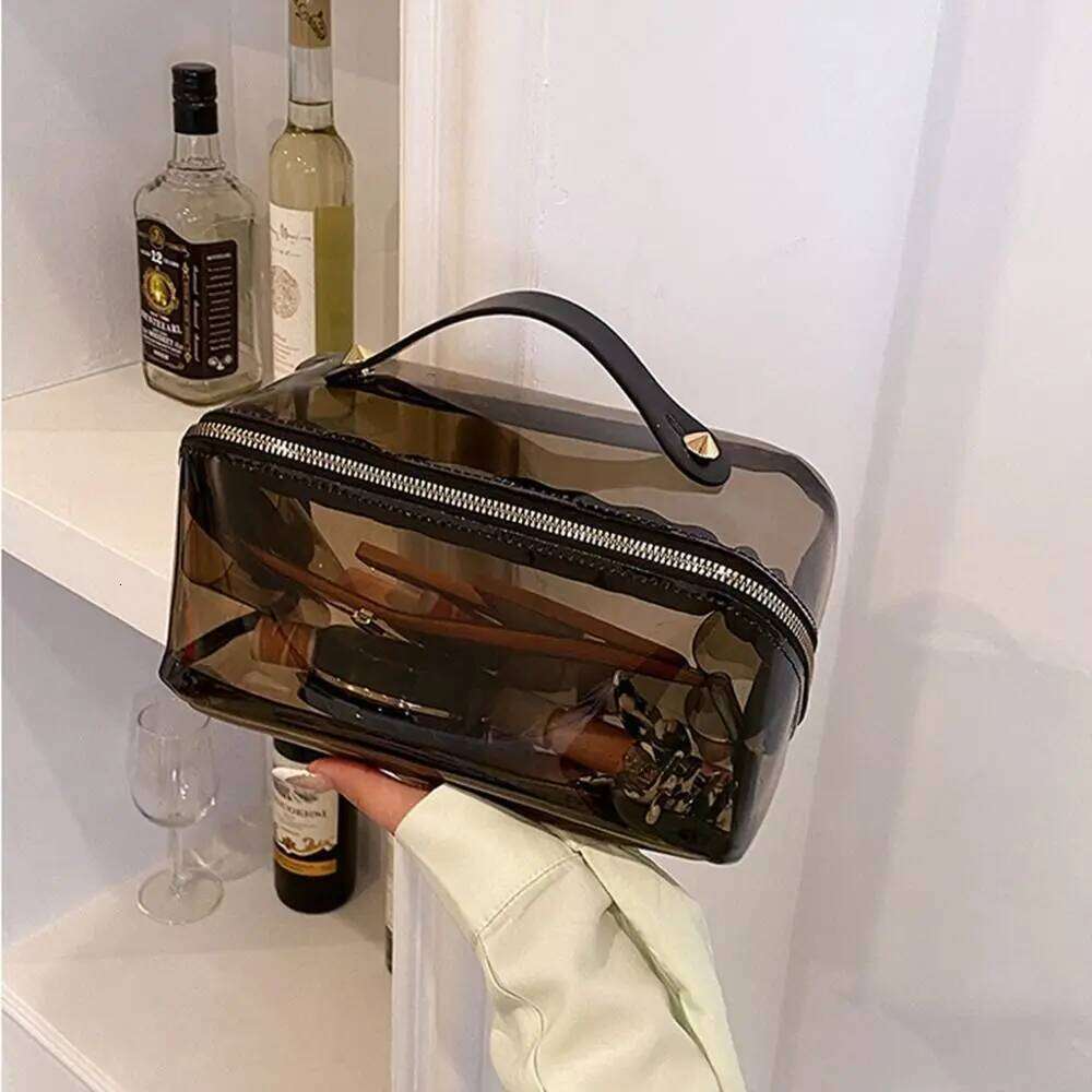 Large Capacity Transparent Makeup Bag Pillow Shape Top Handle Portable Cosmetic Pouch Zipper Closure Easy Carry-On Y260206