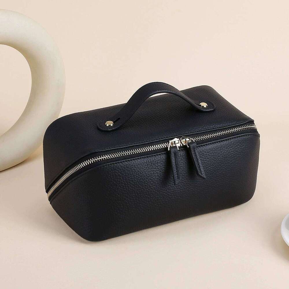 Large Capacity Genuine Cosmetic for Woman or Girl Real Cow Leather Make Up Bag Y260206