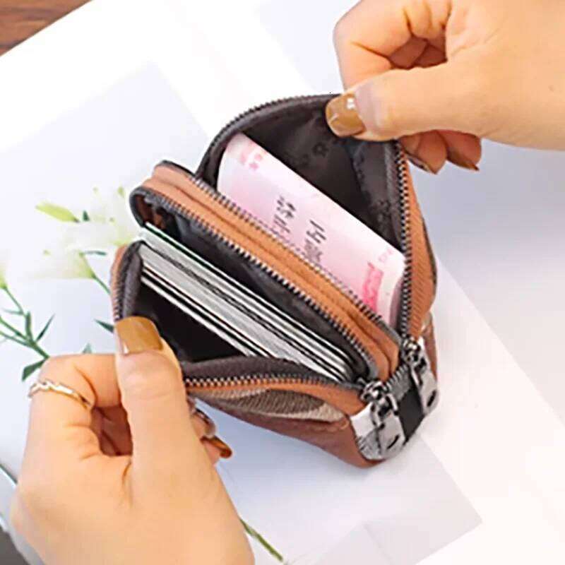 Ladies Vintage Genuine Leather Mini Coin Keychain - Brown with Red, Suitable for Daily Use, Cute Purse Y260206