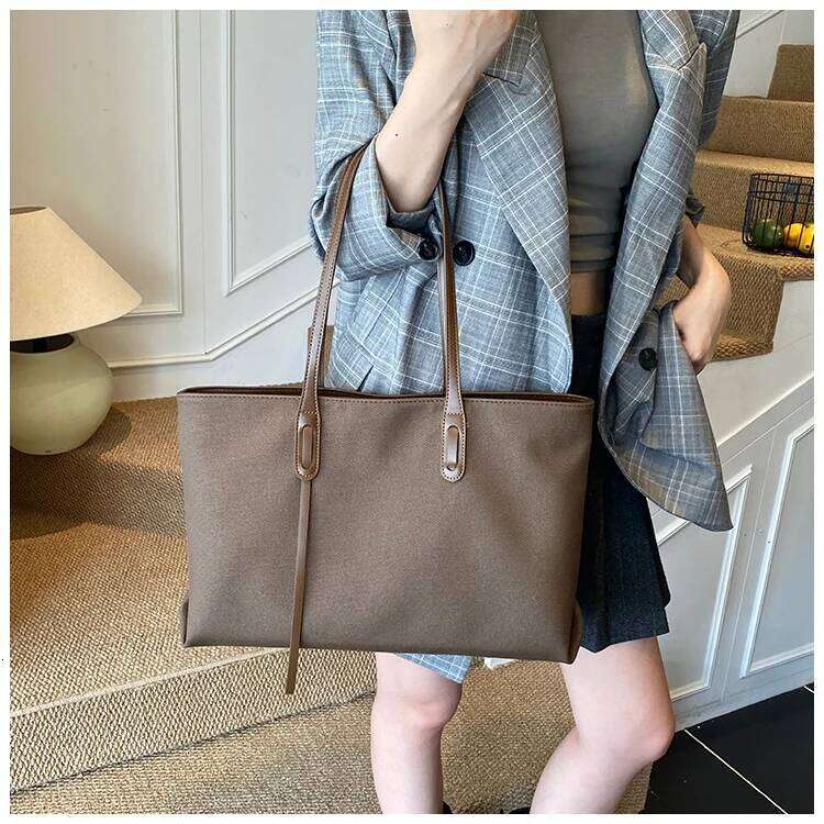 Women Luxury Leather Classic Fashion Designer Shoulder Crossbody Tote Bag Elegant Handbag For City Daily Dressing Y260205