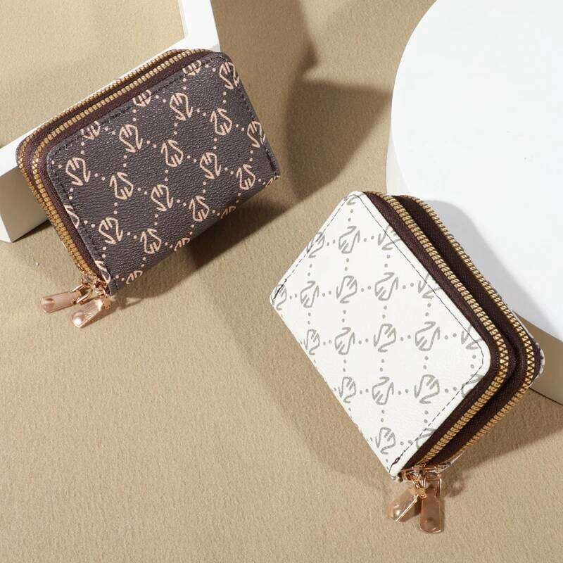 Chic Vintage Zippered Card Holder Wallet for Women - Secure Multi-Card Slots, Fashionable Faux Leather with Coin PurseLuxurious Y260206