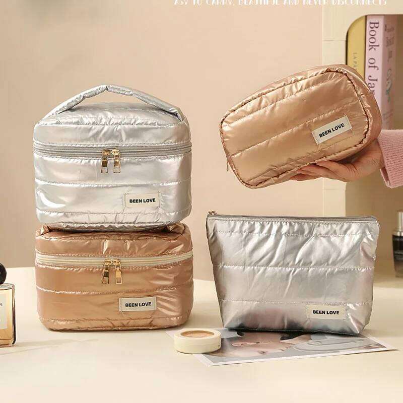 Large Capacity Tote Cosmetic Bag New Gold Silver Travel Toiletry Pouch Portable Makeup Organizer for Lipstick Cosmetics Case Y260206