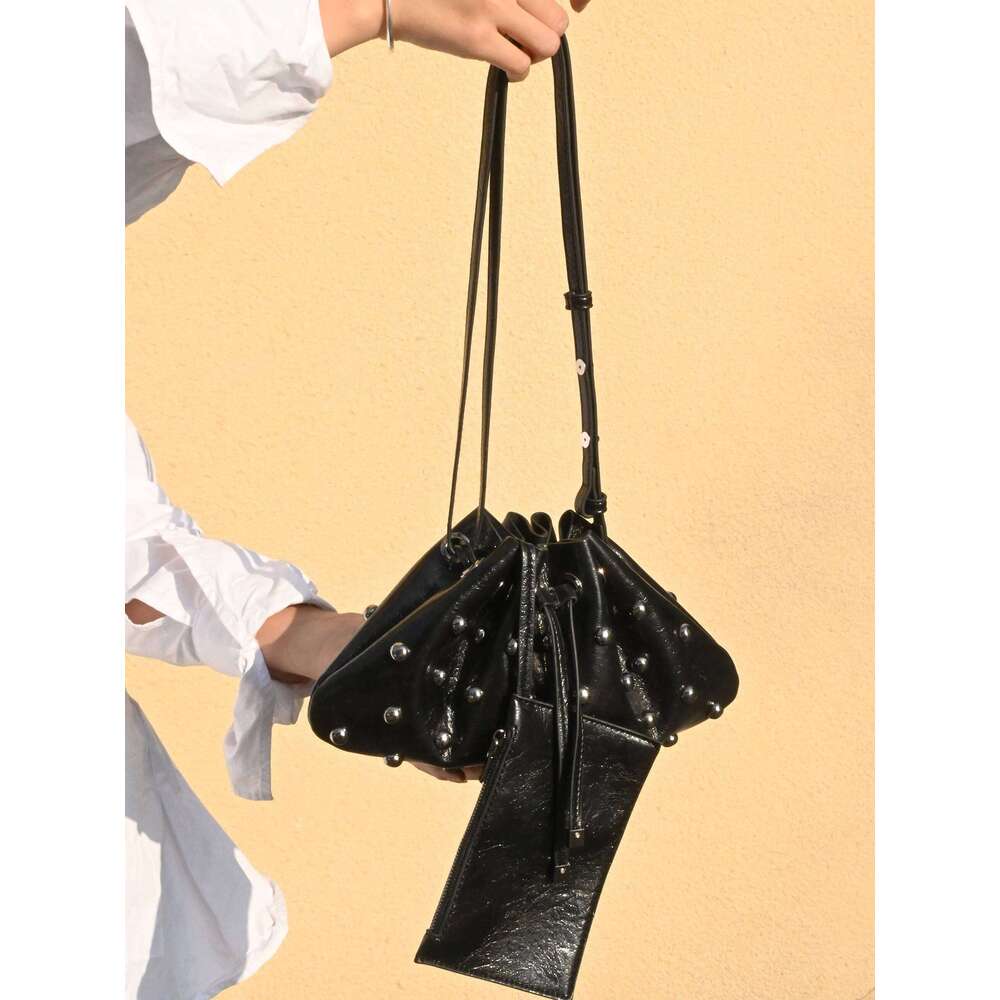 rivet hollow armpit women's versatile hand-held bucket bag 2025 New In Rivet Hollow Small Underarm Shoulder Y260205