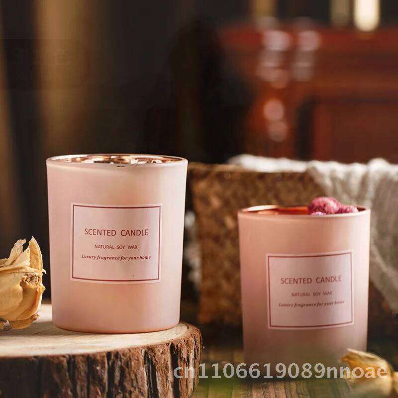 Pink Dried Flower Aromatherapy Soy Wax Cylindrical Scented Candle for Romantic Atmosphere Home Decor Earth & Rose S260205