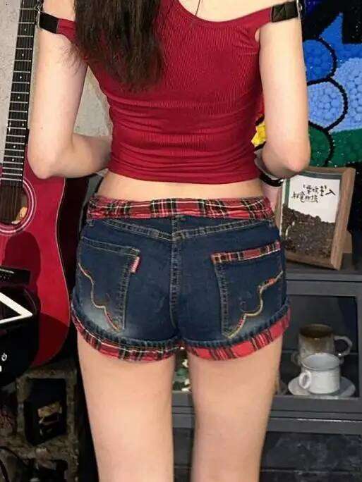 Y2k Women Vintage Splicing Plaid Denim Shorts Summer Low Waist Curling Design Jeans Hot Pants C260206