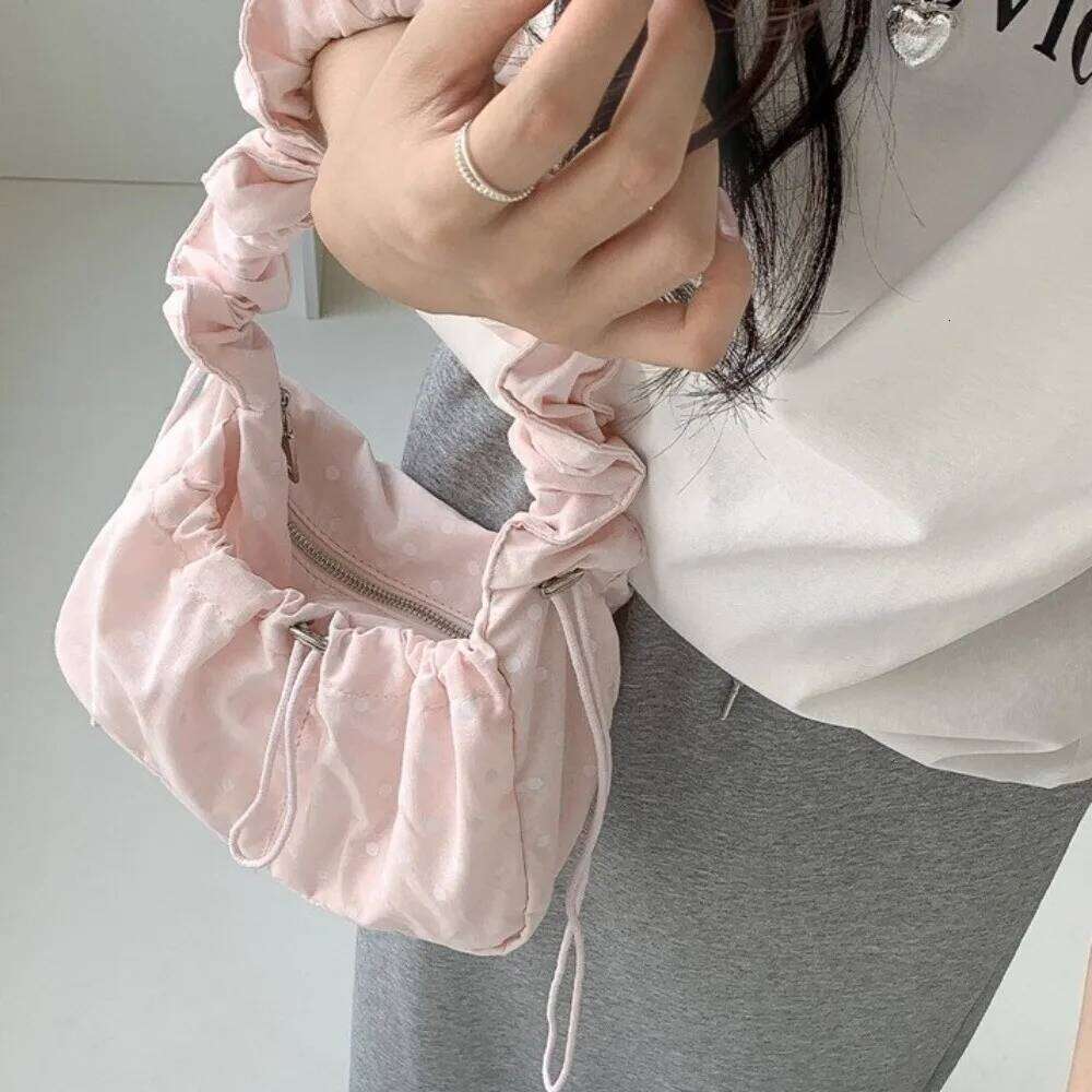 Women Polka Dot Underarm Large Capacity Crossbody Retro Drawstring Pleated Dumpling Bag for Outdoor Travel Clutch Purse Y260205