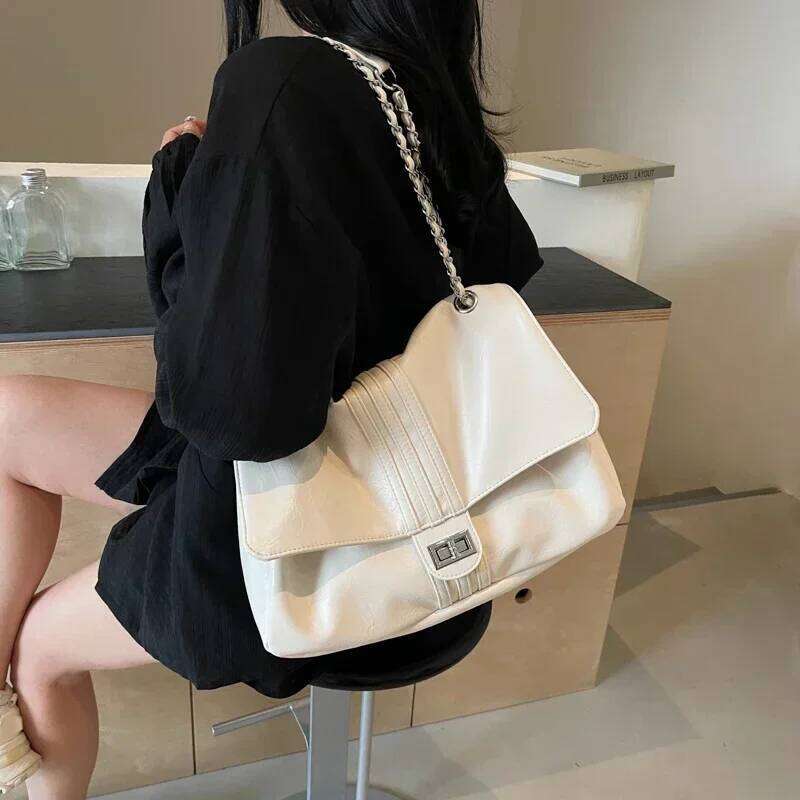 Classic Fashion Trend Women's Large Capacity Handbag 2024Solid Chain Embellished Single Shoulder Crossbody Purse Black White Y260205