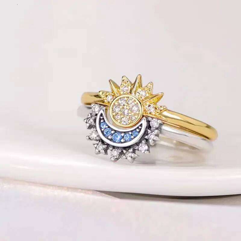 Hot Selling Fashion Sun and Moon Couple Ring For Women Men Jewelry Accessories Romantic Valentine's Day Gifts Wholesale W260206