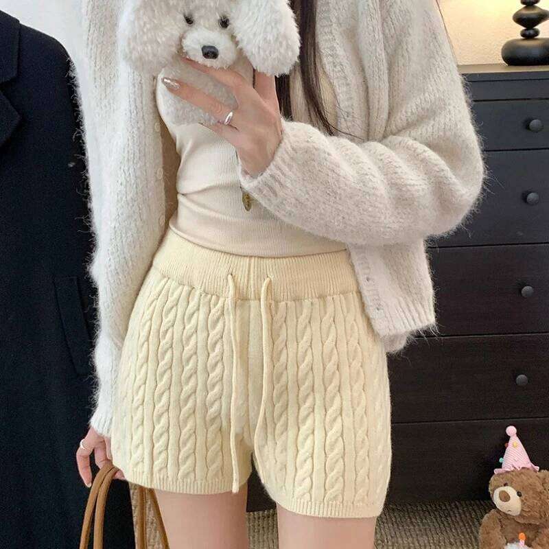 ITOOLIN New Retro Simple Elastic Waist Twist Knitted Sport Shorts Women's Casual Slimming Outdoor Sportswear XJ260206