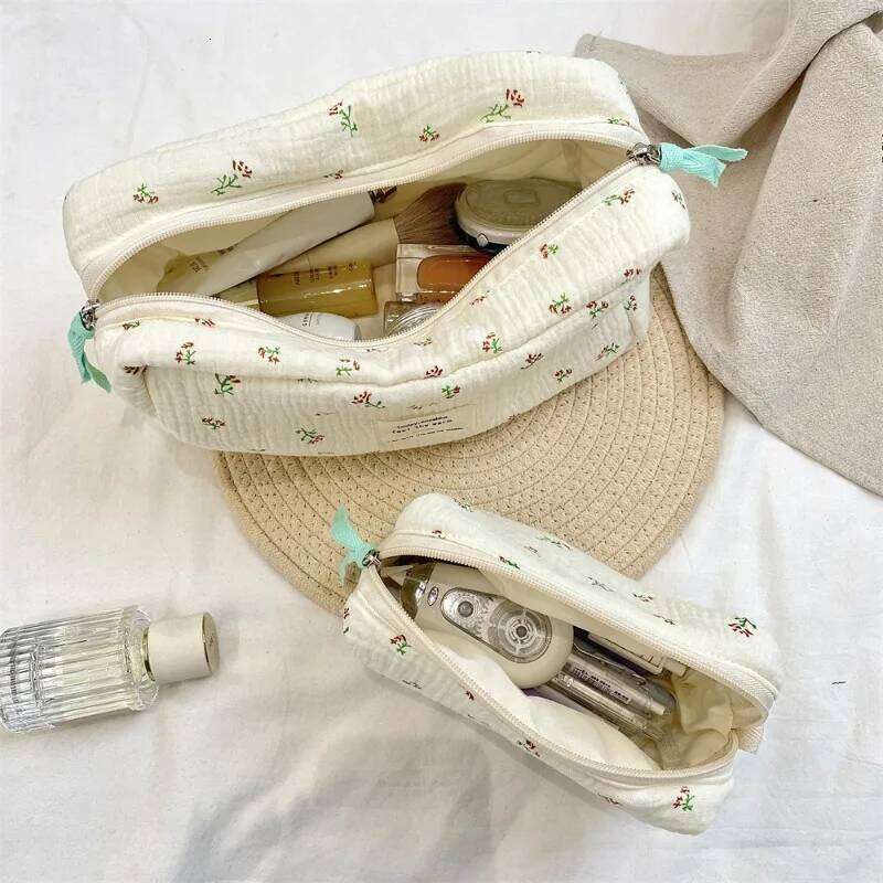 Large Capacity Blue Begonia Cosmetic Bag Toiletry Organizer Makeup Pouch for Women Travel Essentials Storage Bags Y260206