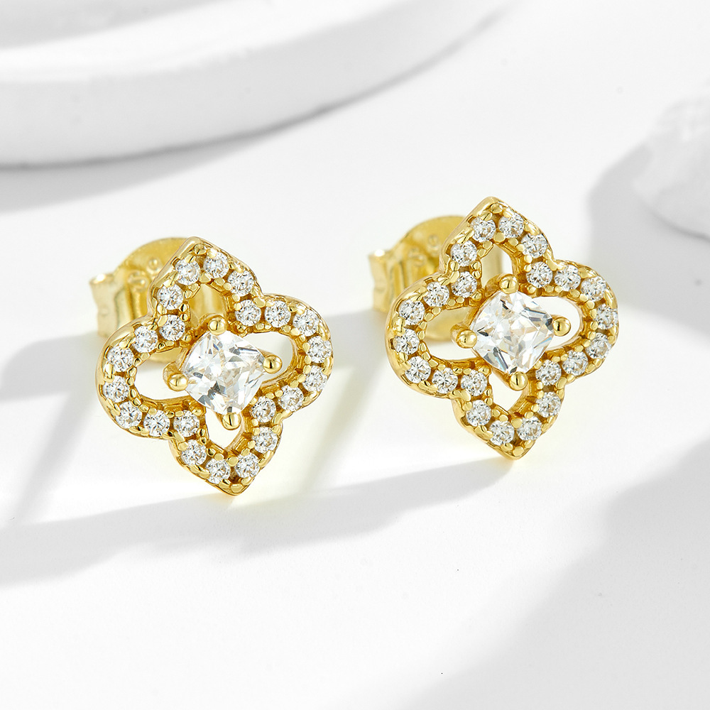 s925 sterling silver four-leaf clover diamond-studded for women, light luxury ins style versatile hollow zircon earrings