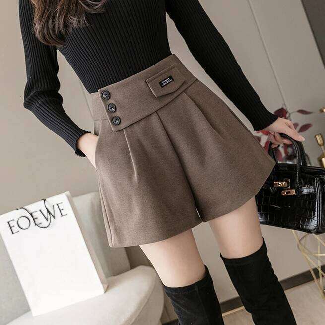 2025 Women Autumn Winter New Korean Loose Wide-leg Female Thicken Woolen Shorts Ladies High Waist Short Boots Pants L480 XJ260206